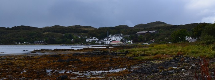 Jura. Beach with a view of a house